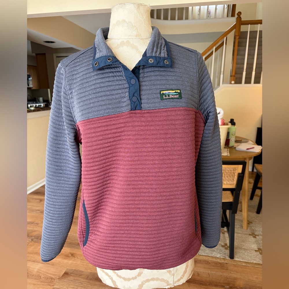 L.L. Bean Airlight Pullover Colorblock - Maroon and Blue